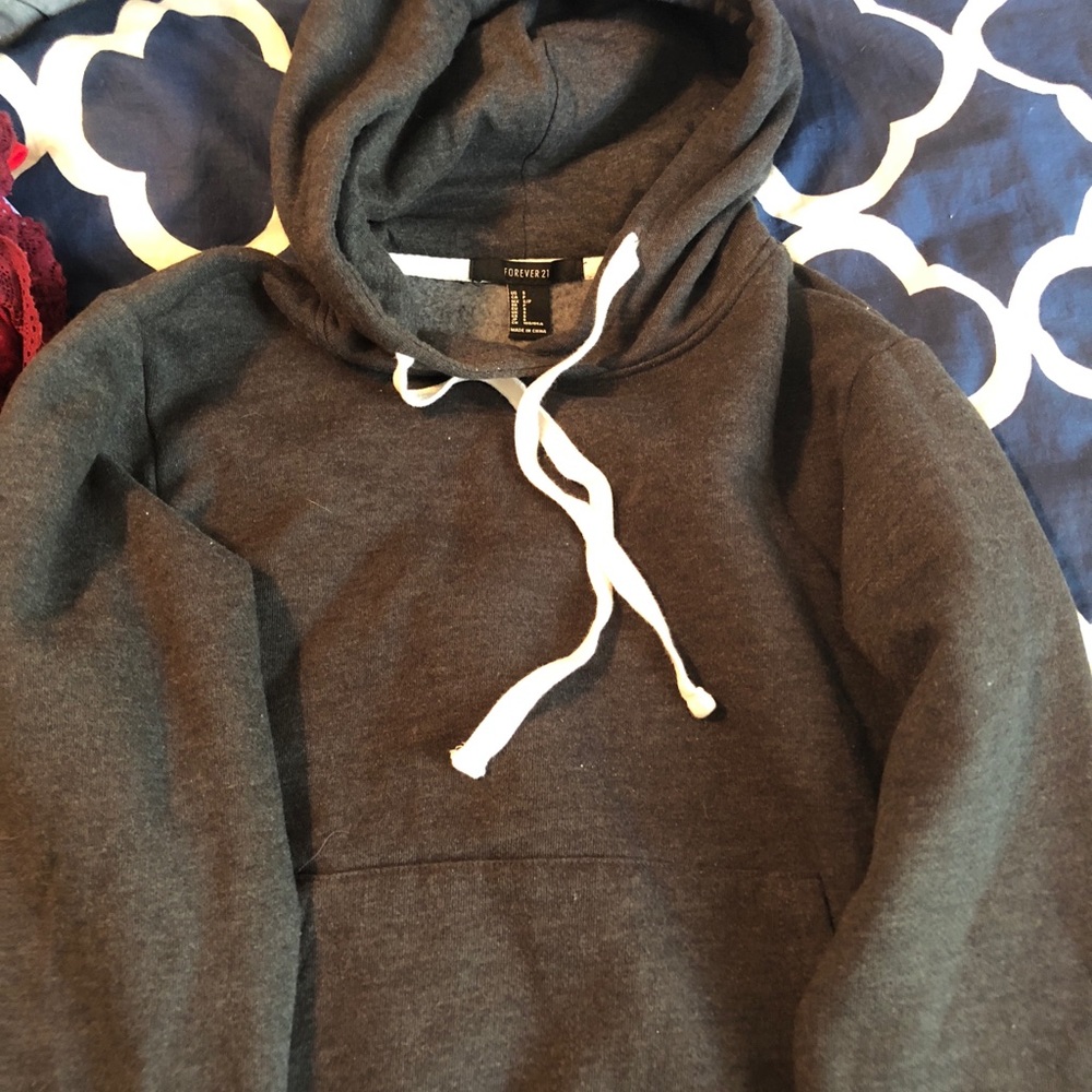 Forever 21 sweatshirt